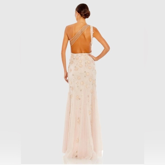 Maxi Mac Duggal 9168 Embellished One Shoulder Strappy Trumpet Gown size 4 - Picture 3 of 13